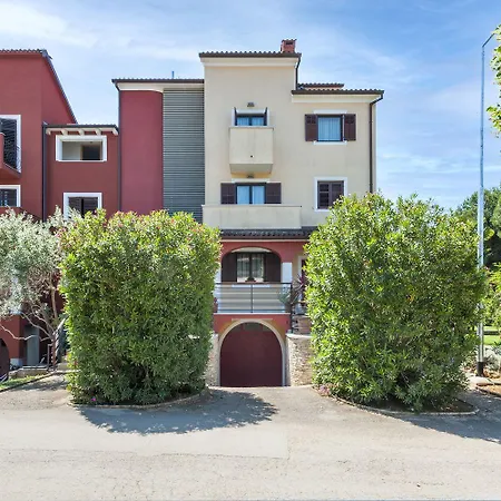 Lauschiges Und Hundefreundliches Mit Pool, Liegen, Grillbereich Appartement Rovinj